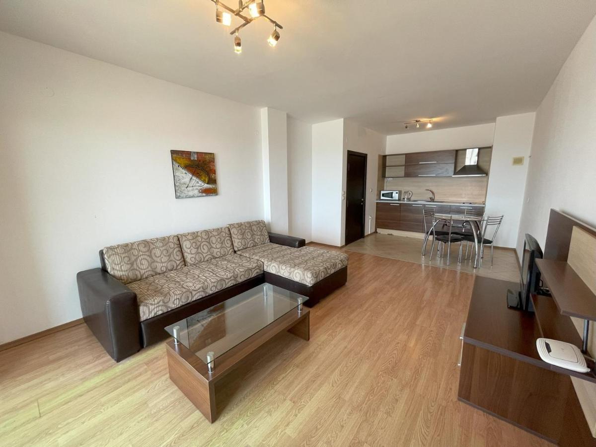 Menada Rocamar Apartments Tsarevo Esterno foto