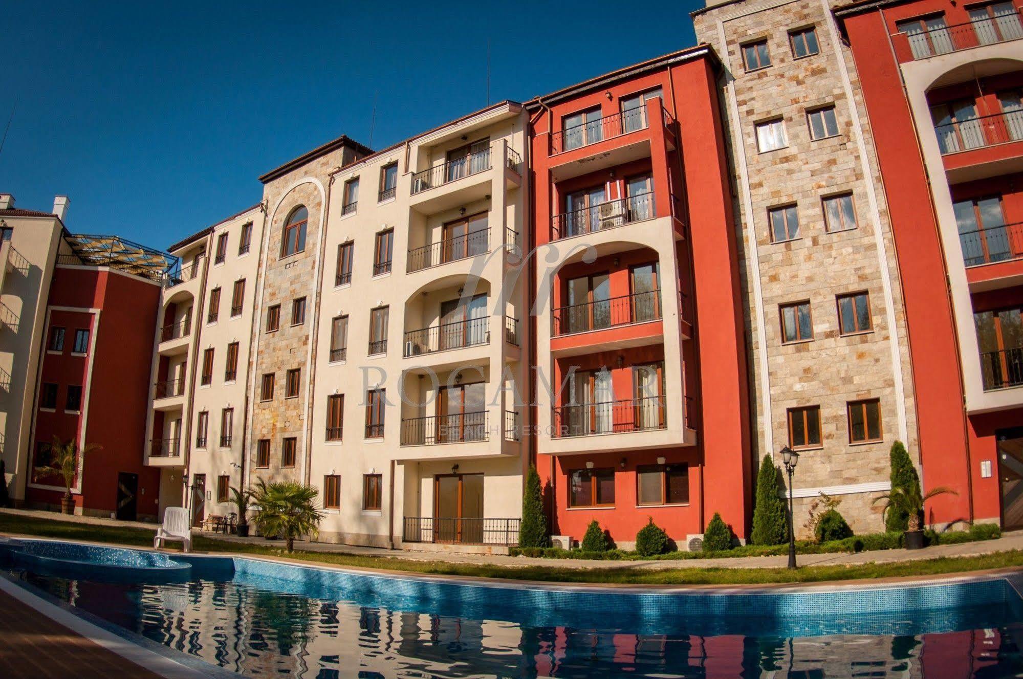 Menada Rocamar Apartments Tsarevo Esterno foto