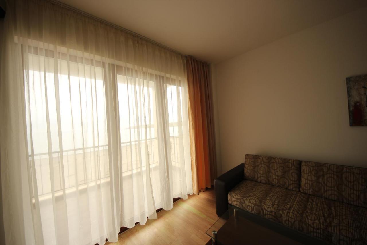 Menada Rocamar Apartments Tsarevo Esterno foto